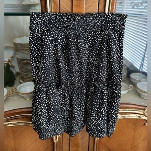 Black and White Ruffle Skirt in Medium